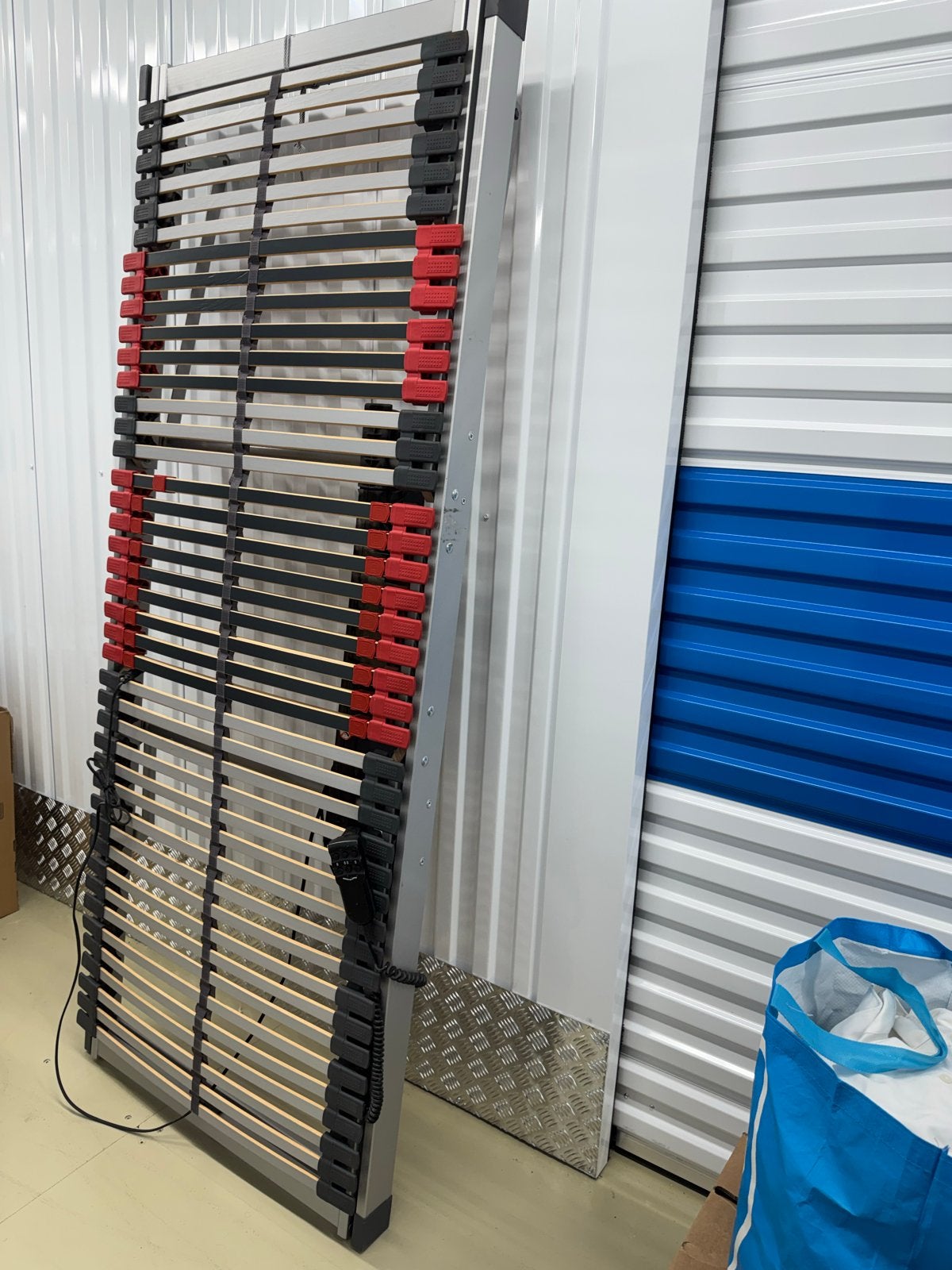 Twee elektrische lattenbodems 80x200 cm ophalen Utrecht, Huis en Inrichting, Slaapkamer | Matrassen en Bedbodems, Ophalen, Gebruikt