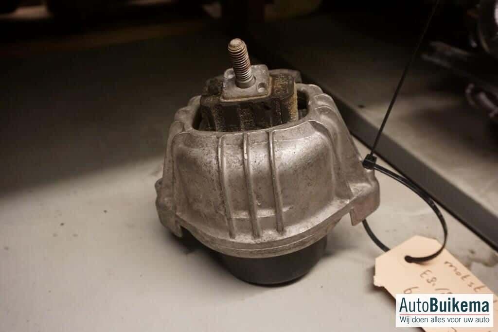 Origineel BMW 1-Serie E81 E82 E88 linker motorsteun, Auto-onderdelen, Gebruikt, -, -, Ophalen of Verzenden