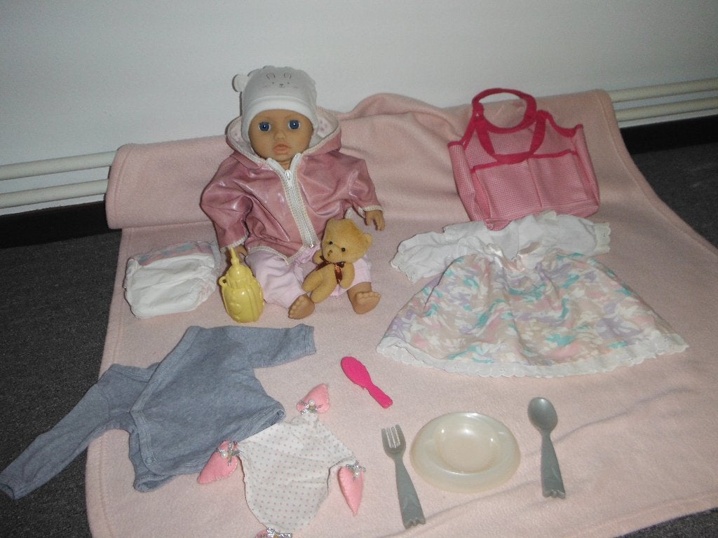 baby anabel interactief met acc, Ophalen of Verzenden, Zo goed als nieuw, Babypop