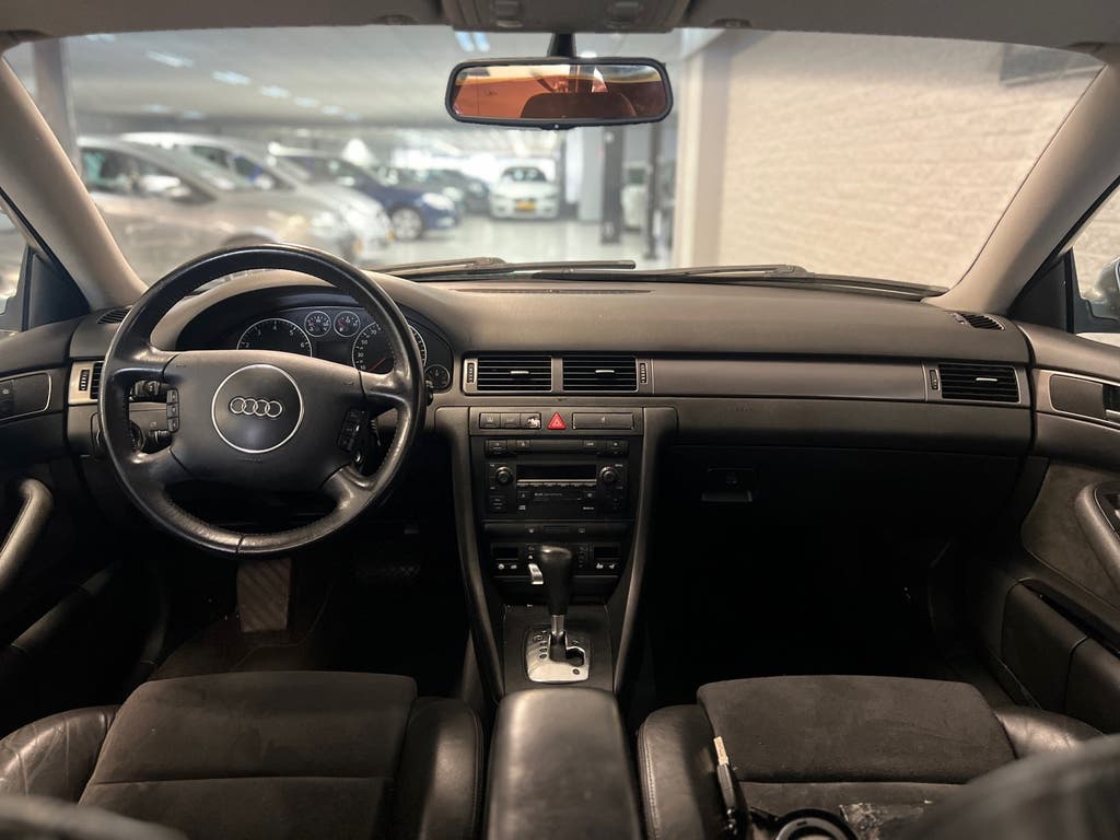 Audi A6 Limousine 2.4 Exclusive MT | V6 | Cruise | Trekhaak, foto 11