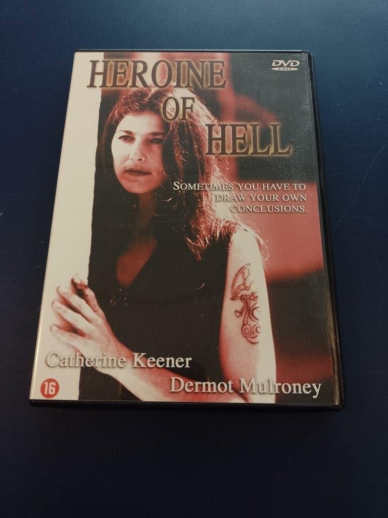 Heroine of Hell, Vanaf 16 jaar, Ophalen of Verzenden, Gebruikt
