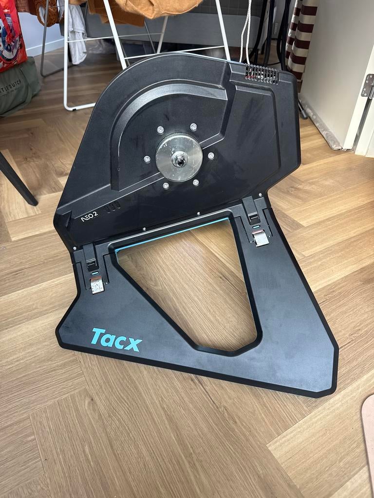 Tacx Neo 2 Smart T2850 trainer met 10-speed cassette, Sport en Fitness, Wielrennen, Ophalen, Gebruikt, Overige typen