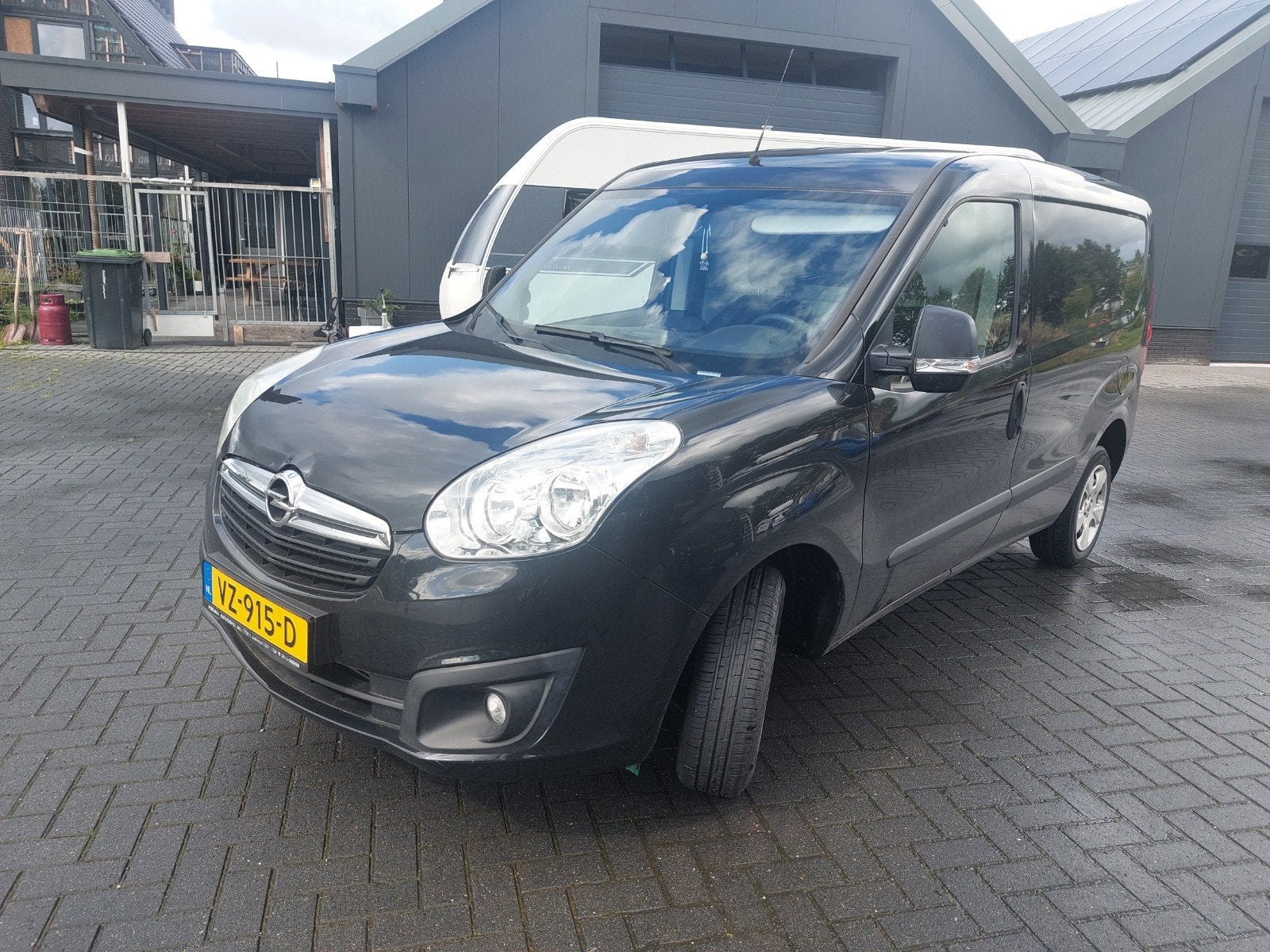 Opel Combo 1.6 D 66KW 2016, Auto's, 21 km/l, 4 cilinders, Origineel Nederlands, 500 kg