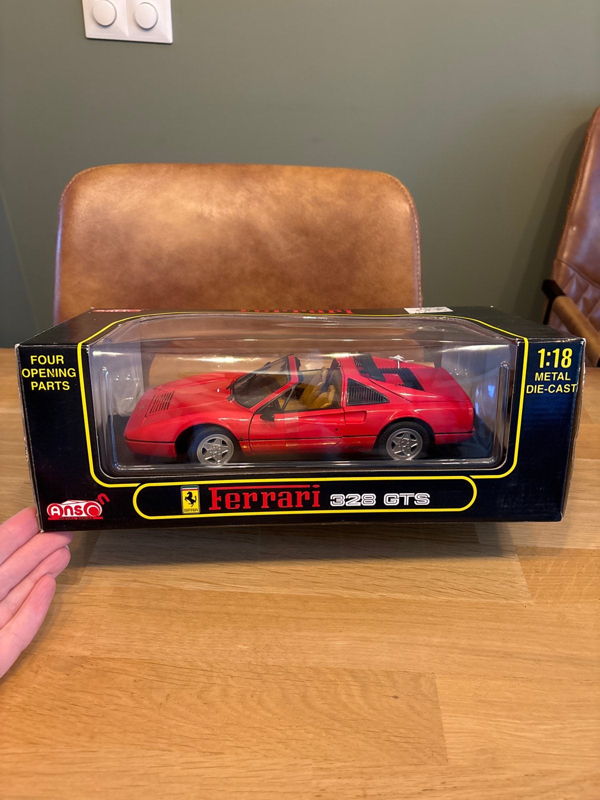 Anson Ferrari 328 GTS 1:18 Metal Die-Cast Modelauto, Ophalen of Verzenden, Zo goed als nieuw, Auto, Anson