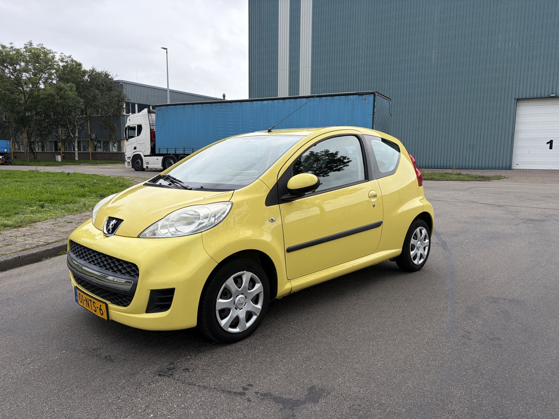 Peugeot 107 1.0-12V XS 68 PK. Zuinige en zeer goed rijdende, Auto's, Voorwielaandrijving, Euro 5, Stof, Gebruikt