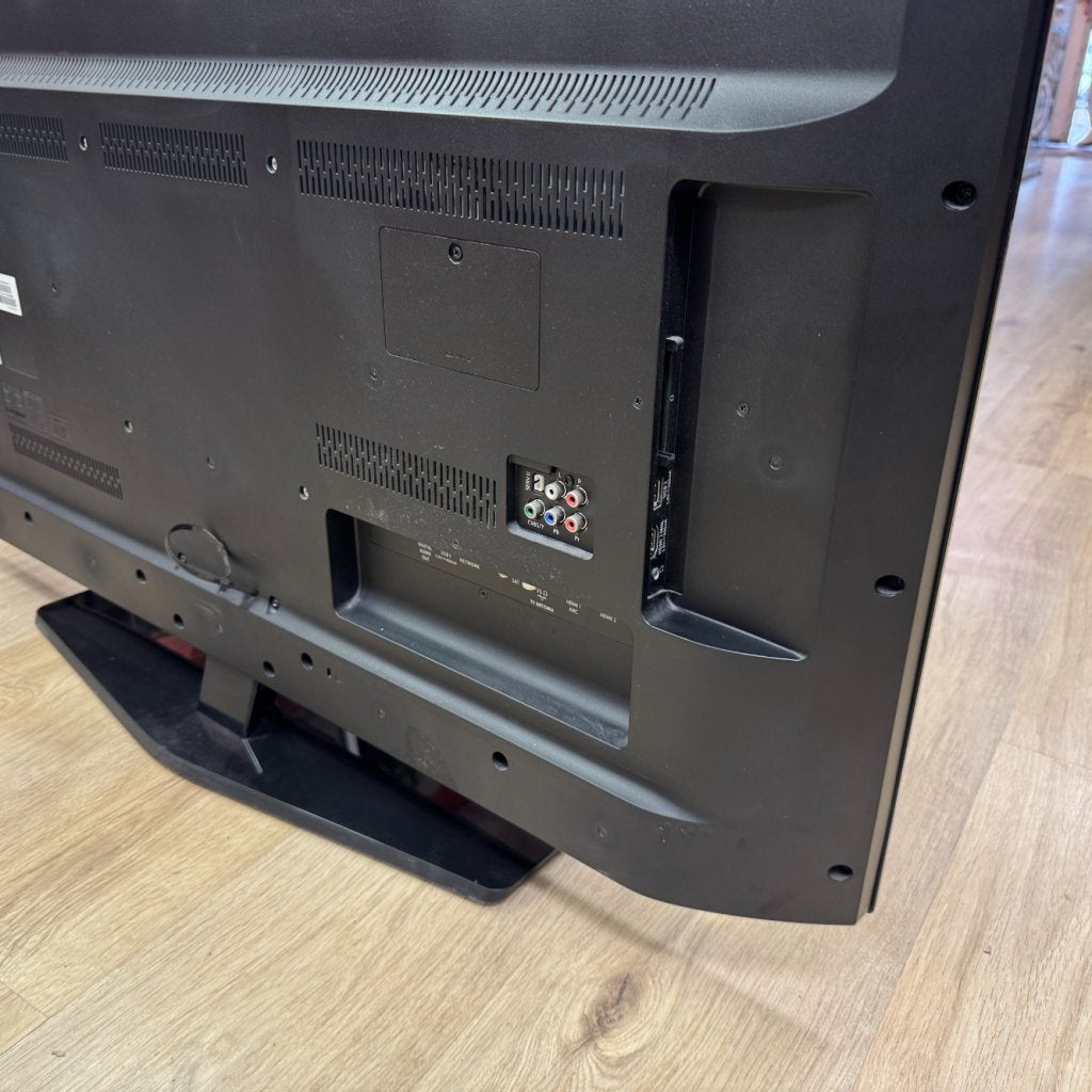 Philips 43PUS616212 43" Ultra HD TV | Nette Staat, Philips, Gebruikt, Support@philips.com, Philips Center
Amstelplein 2
1096 BC Amsterdam
Netherlands