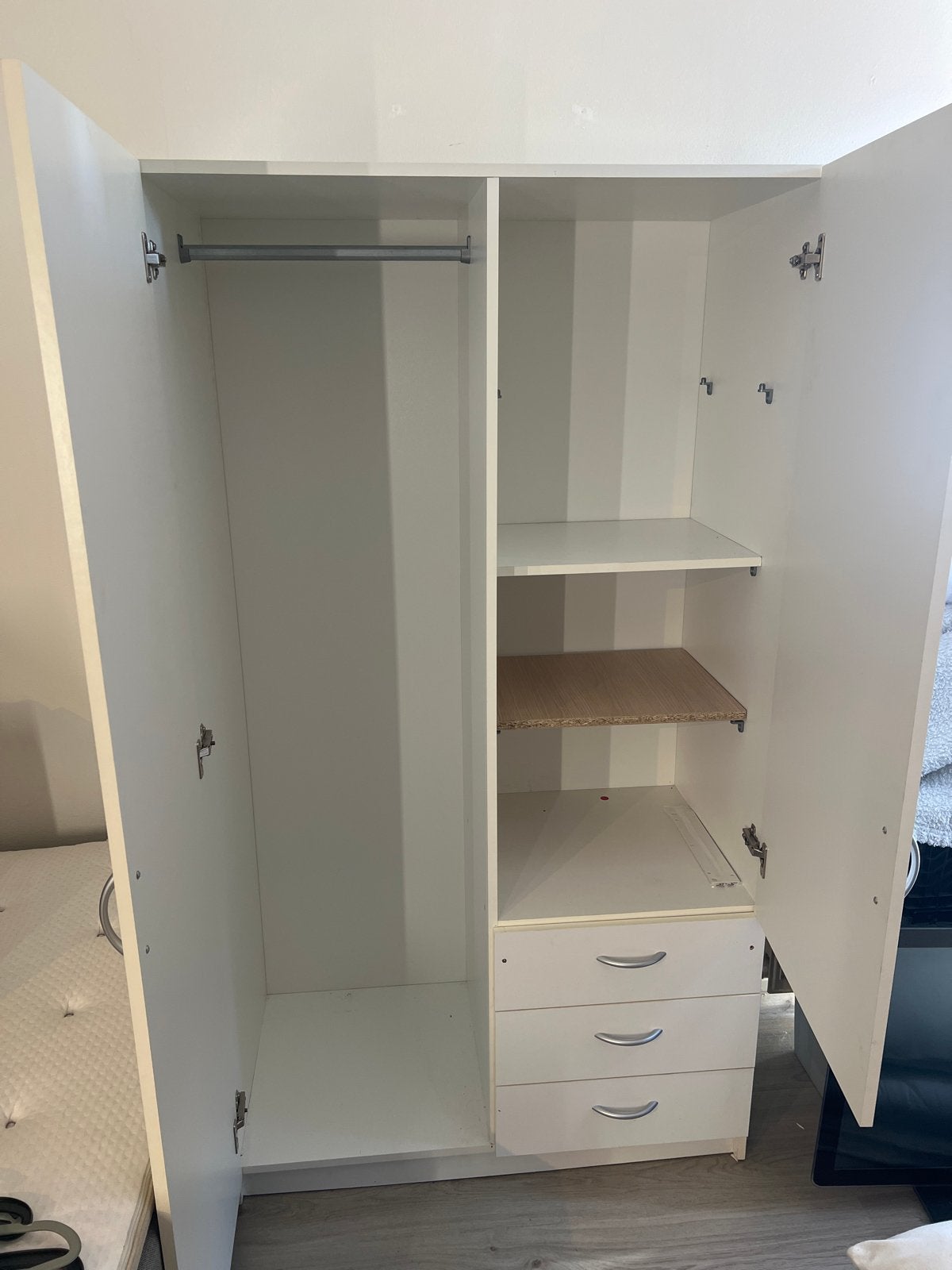 Nette kledingkast 100x175cm, Ophalen, Gebruikt, 100 tot 150 cm, Met lade(s)