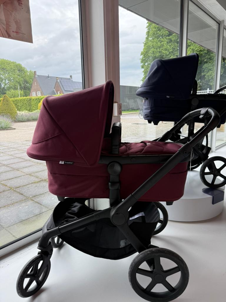 Bugaboo Fox 5 Renew 2-1 Dark Cherry, Ophalen, Zo goed als nieuw, Zonnekap