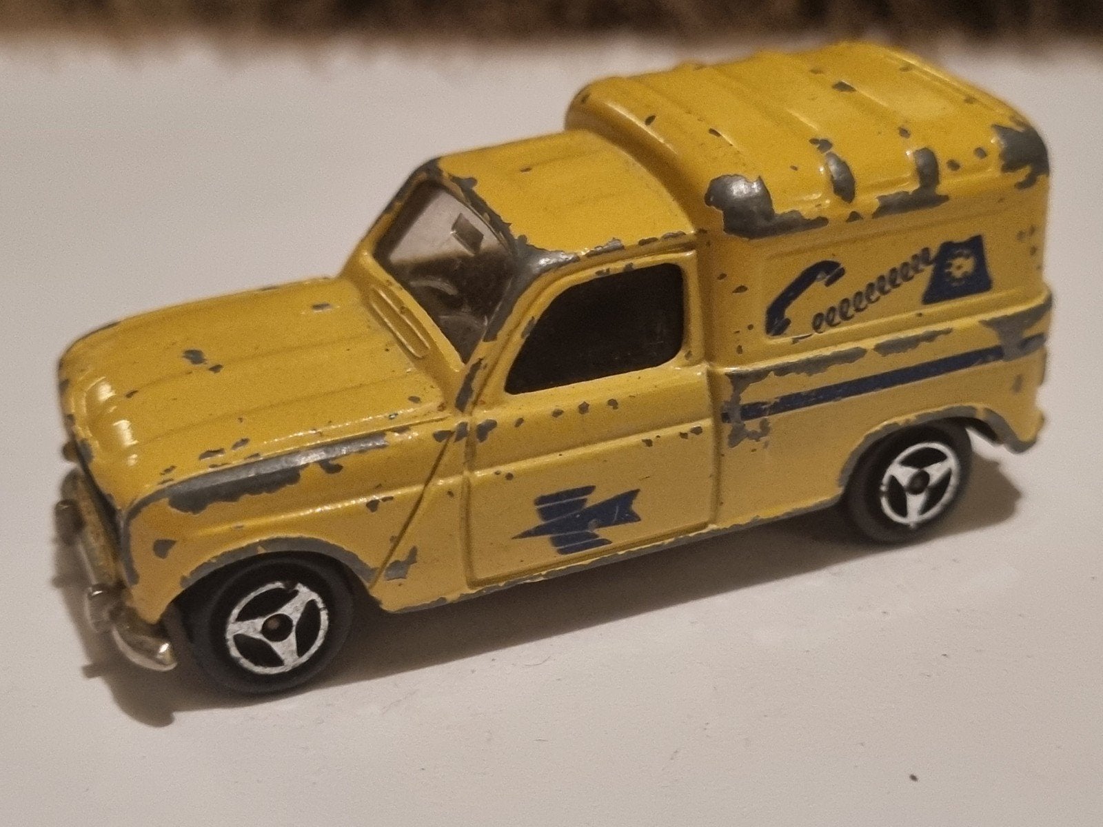 Majorette Renault 4L Post PTT Speelgoedauto - Gebruikt, Antiek en Kunst, Ophalen of Verzenden
