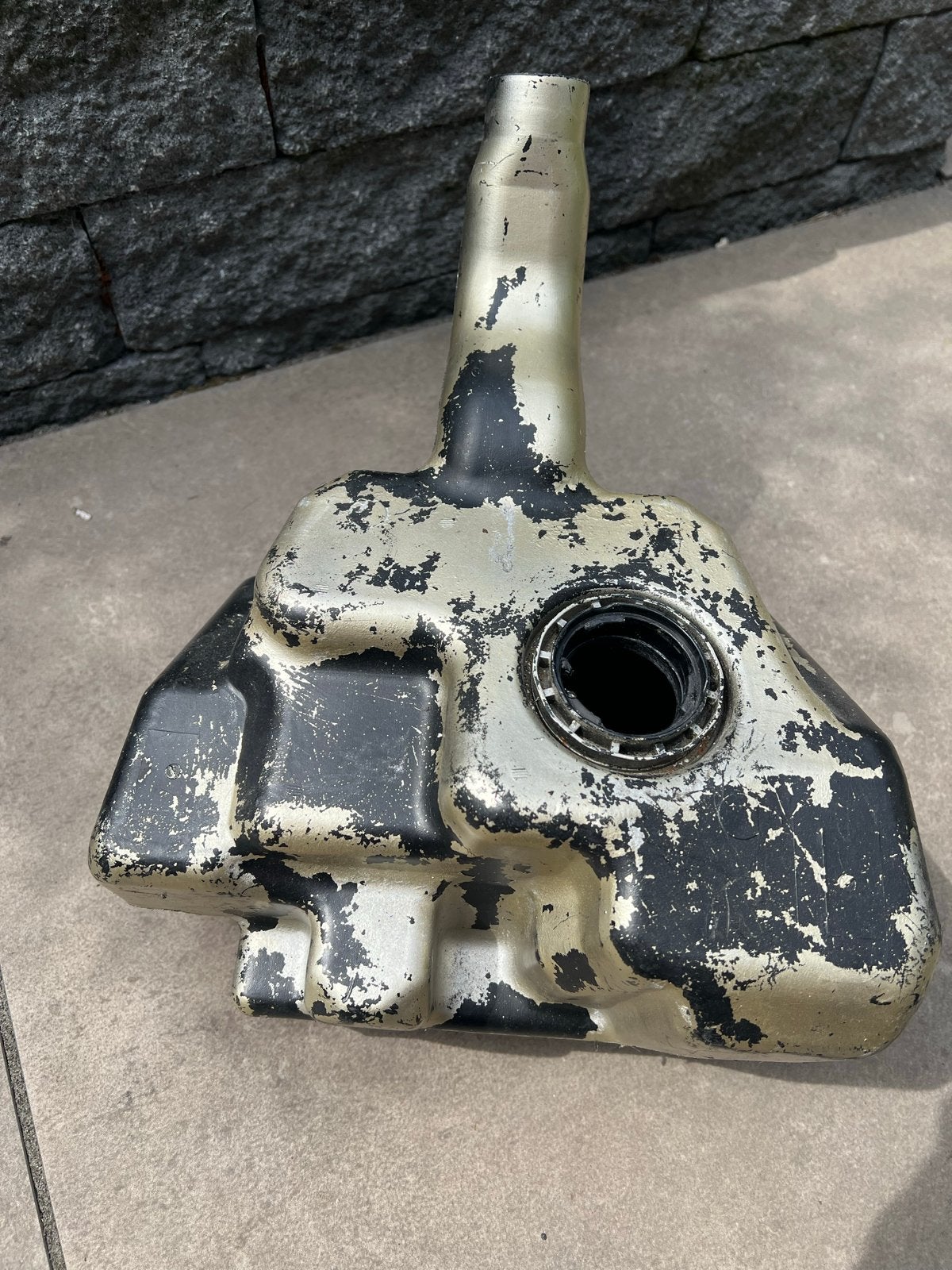 Gilera DNA Tank - Nette staat, moet schoongemaakt worden, Fietsen en Brommers, Ophalen of Verzenden, Gebruikt, Tank