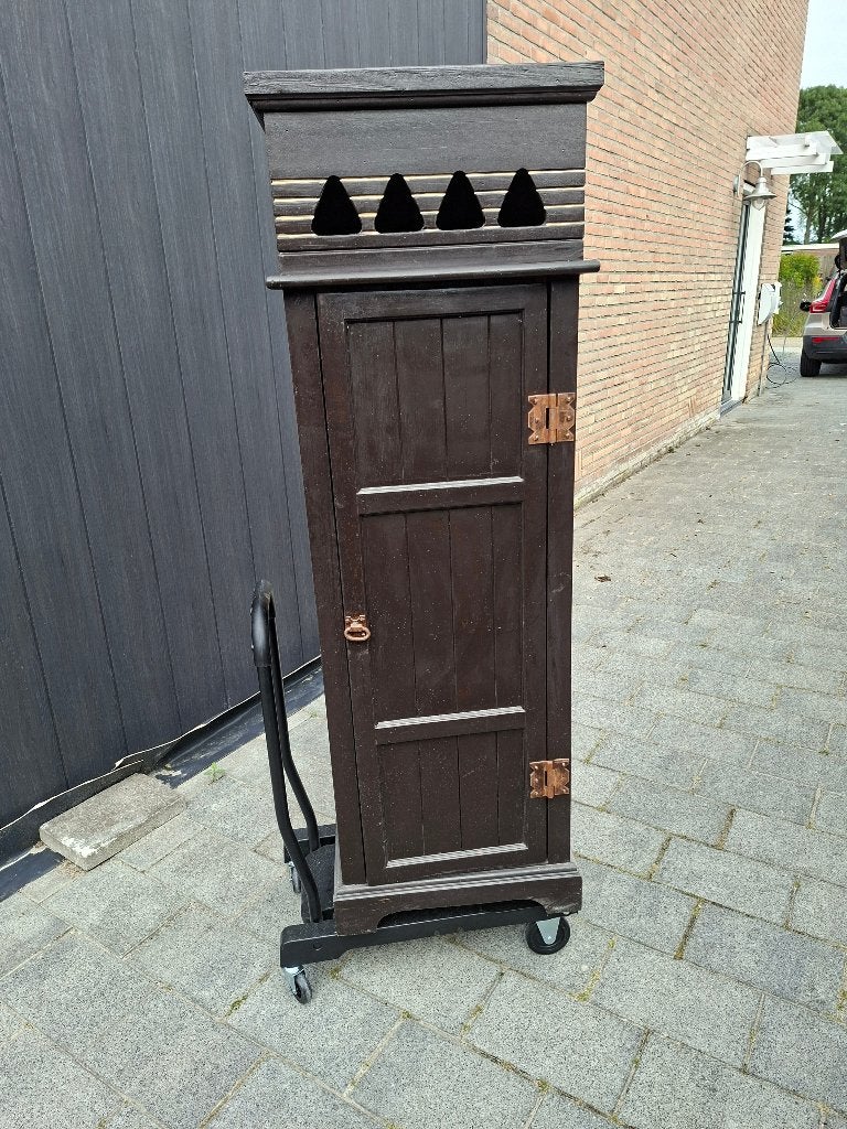 Droogkast, Ophalen