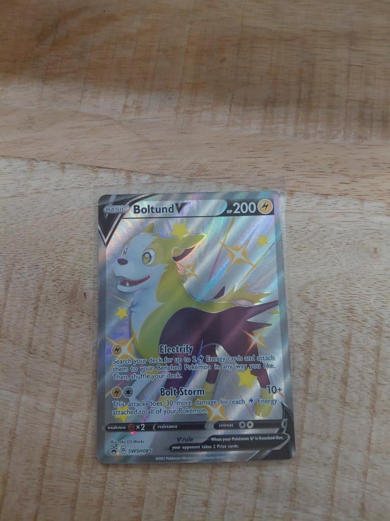 Boltund V Full Art Shiny - Pokémon Kaart, Ophalen of Verzenden, Zo goed als nieuw, Losse kaart, Foil