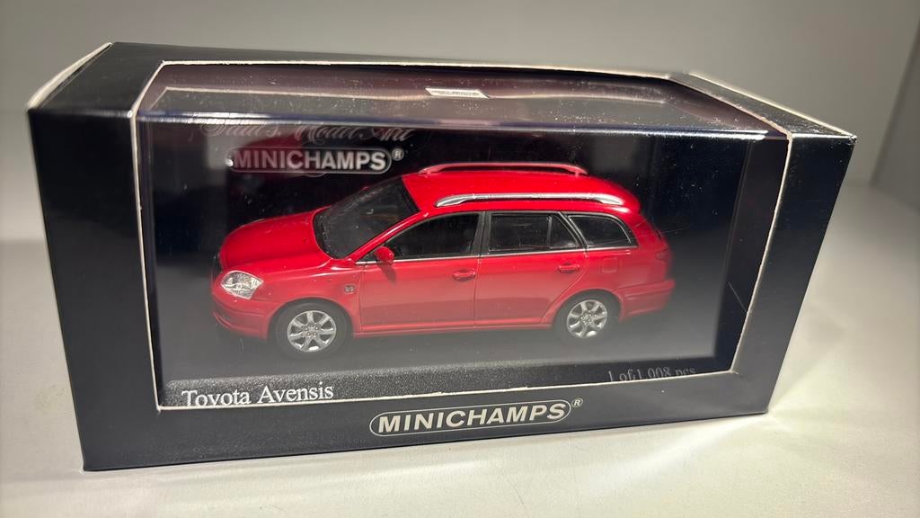 Toyota avensis red minichamps 1.43, Auto, Ophalen of Verzenden, MiniChamps, A