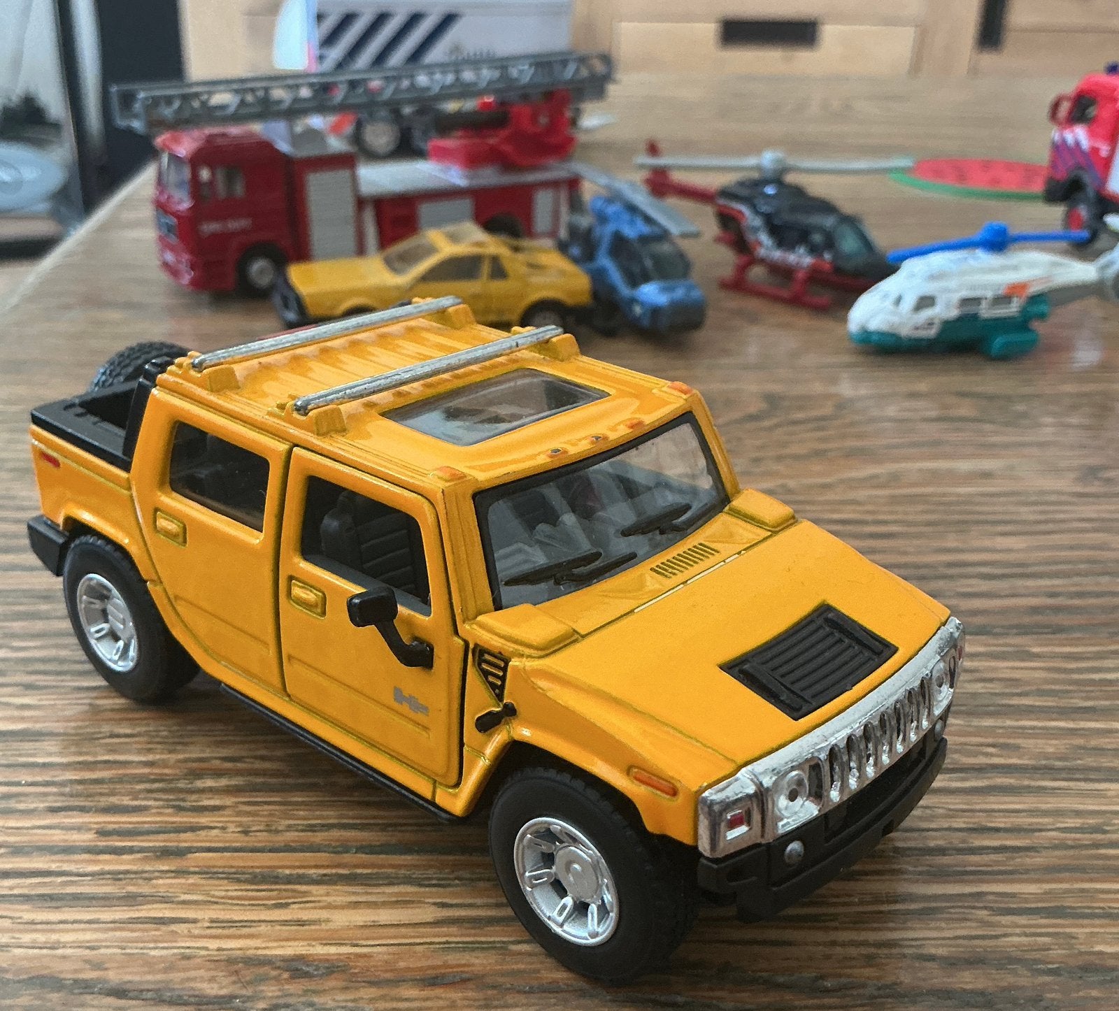 Hummer H2 Sut met zijspiegels auto 1:40, Ophalen, Zo goed als nieuw, Auto