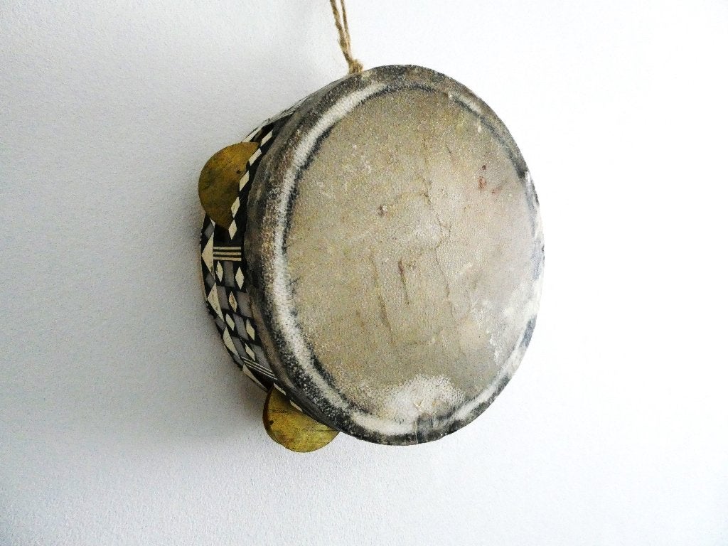 Handvervaardigde Egyptische kleine oude tamboerijn beltrom, Antiek en Kunst, Ophalen of Verzenden