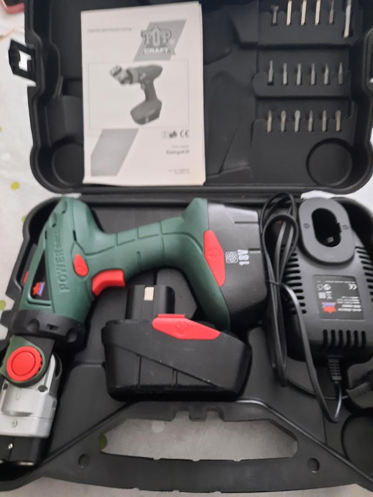 Nieuwe FERM POWERDRILL 18V Boor- en Schroefmachine, Ophalen of Verzenden, Nieuw, Minder dan 400 watt, Boor- en Schroefmachine