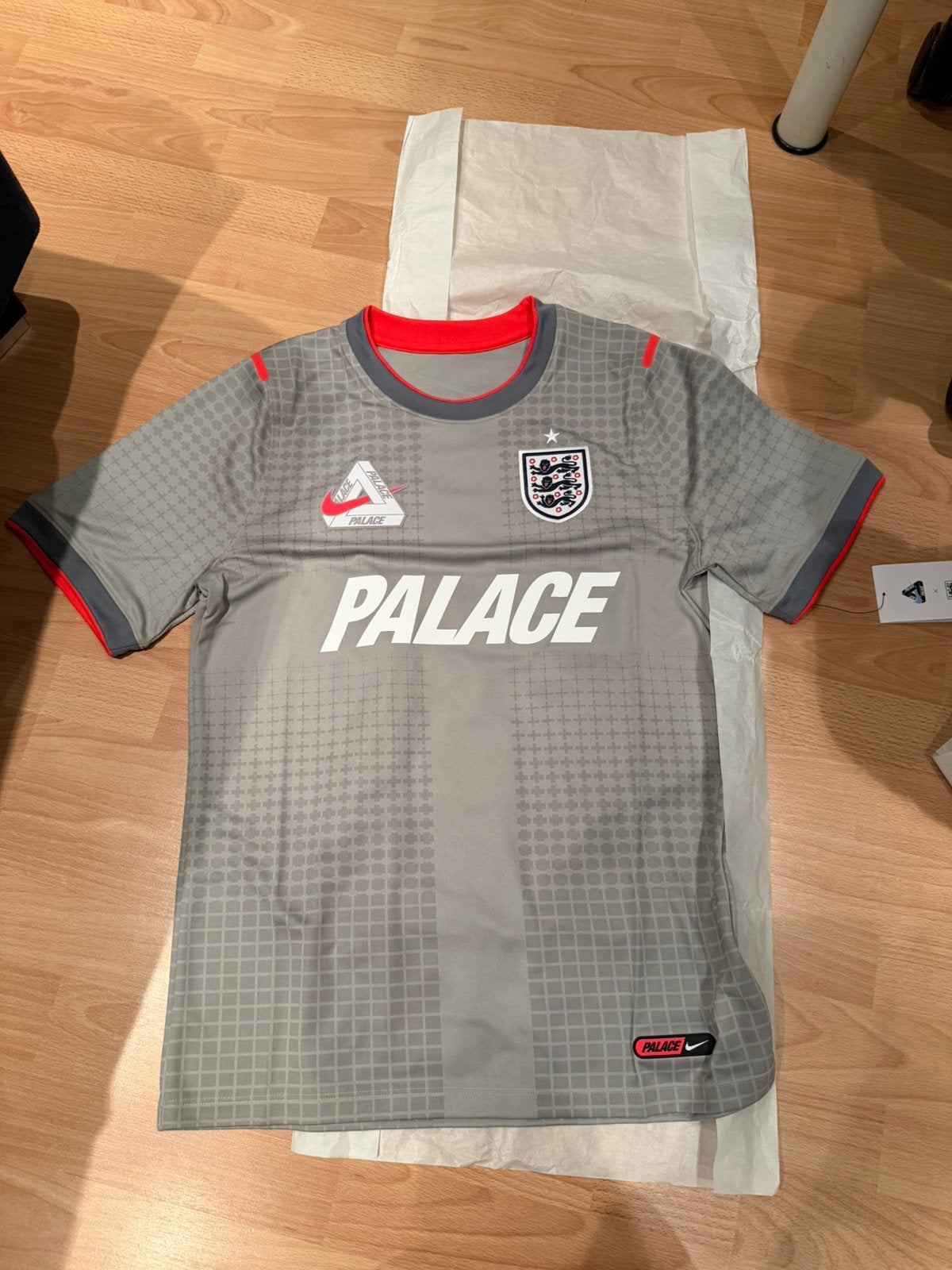 Nike x palace England shirt (M), Maat M, Verzenden, Nieuw, Shirt