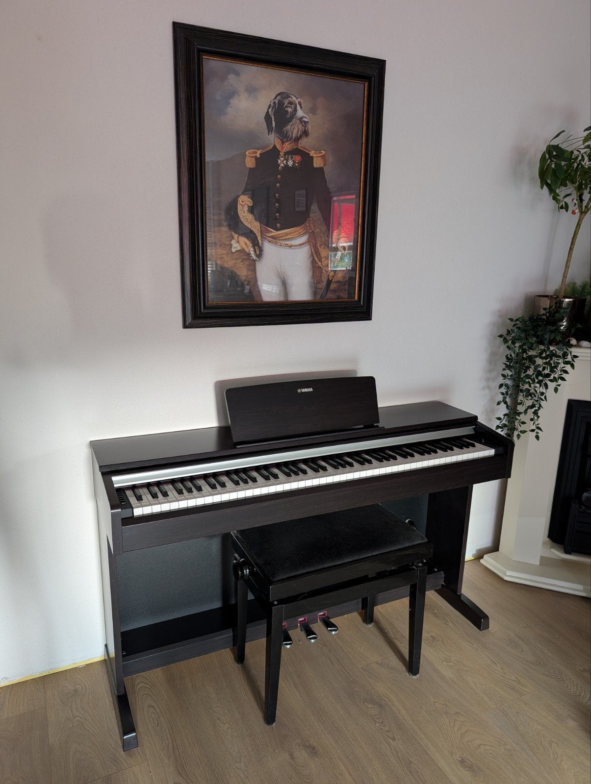 Yamaha YDP-142 Digitale Piano, Ophalen, Zwart, Digitaal, Zo goed als nieuw