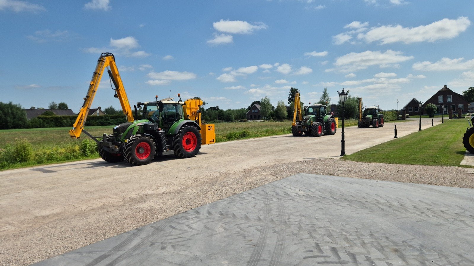 3x fendt Vario met Herder maaiarm  bel voor meer info, Zakelijke goederen, Agrarisch | Tractoren, Gebruikt, Meer dan 10000, Ophalen of Verzenden