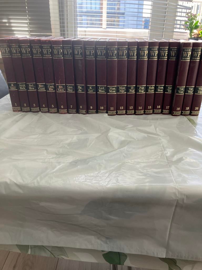 Kleine WP in Kleur Encyclopedie Elsevier (20 delen), Boeken, Encyclopedieën, Ophalen of Verzenden, Gelezen, Algemeen, Complete serie