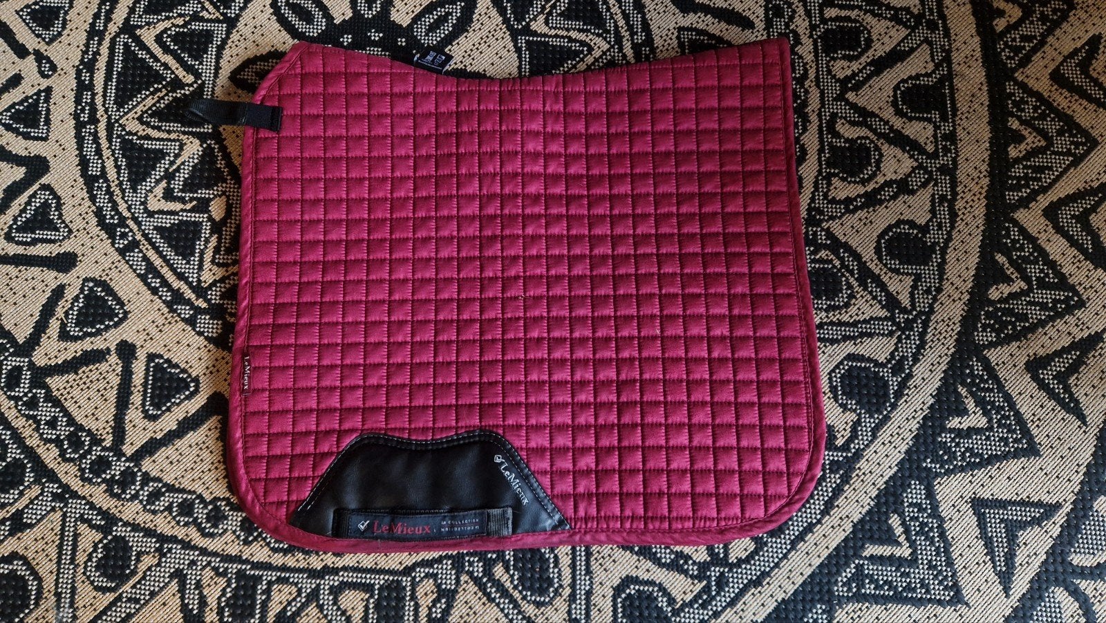 LeMieux Pro-Sport dressuur full dekje plum suède, Full (L), Dressuurdekje, Ophalen of Verzenden, Zo goed als nieuw