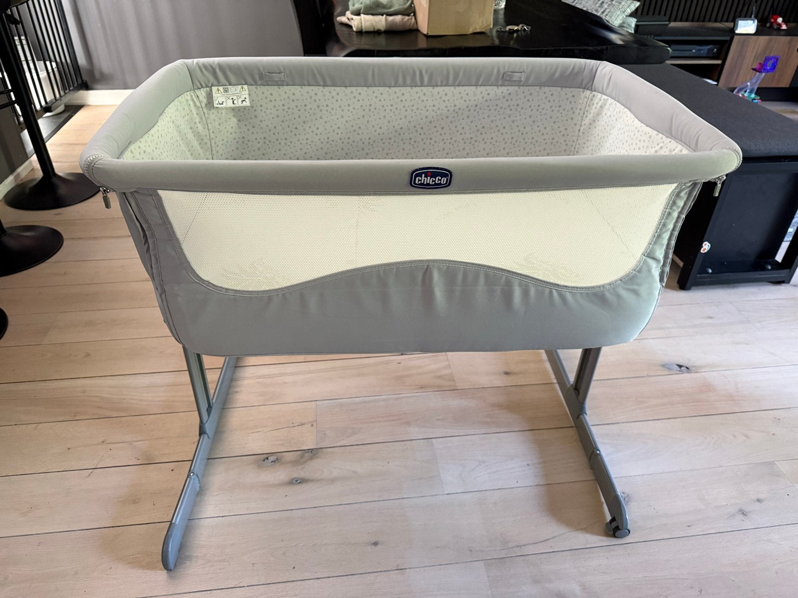 Chicco Next2Me Essential Co-Sleeper Wieg - Zo goed als nieuw, Ophalen, Zo goed als nieuw, Wieg