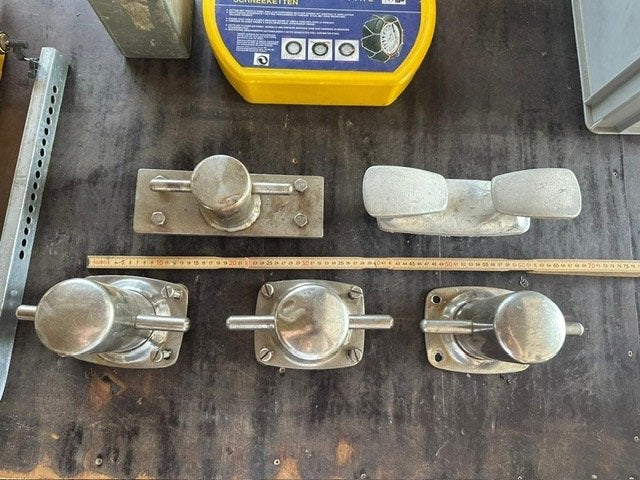 5 stuks RVS Bolders, Watersport en Boten, Bootonderdelen, Ophalen, Gebruikt, Dekbeslag, Zeilboot of Motorboot