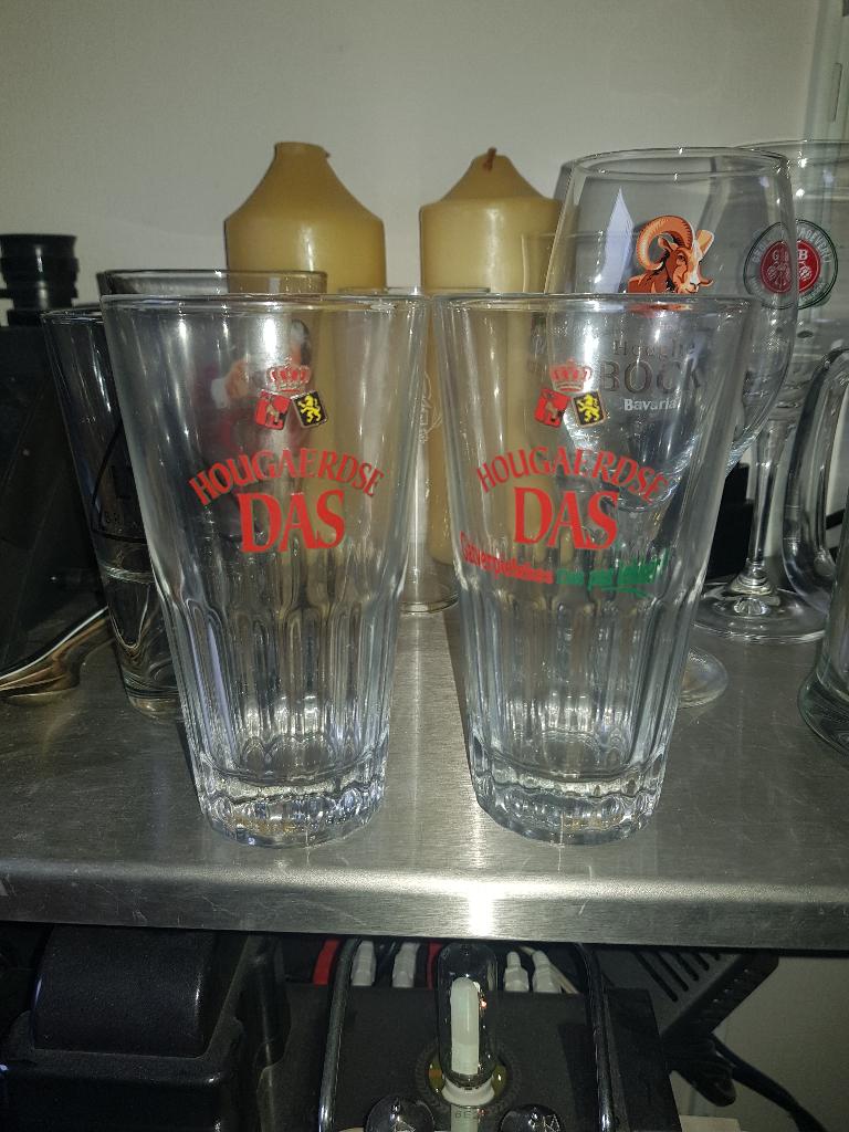 2 x Hougaerdse Das bierglas (Z220-58), Verzamelen, Biermerken, Ophalen of Verzenden, Nieuw, Glas of Glazen, Overige merken