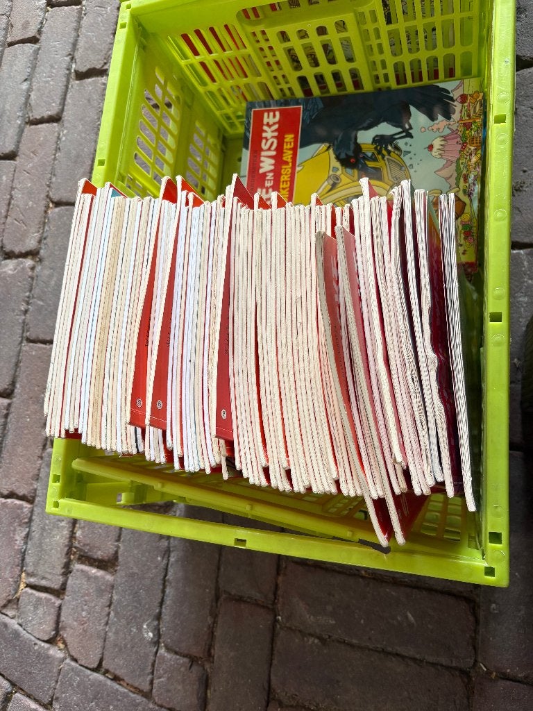 susken wiske stripboeken 200 stuks, Meerdere stripboeken, Ophalen of Verzenden, Gelezen, Willy Vandersteen