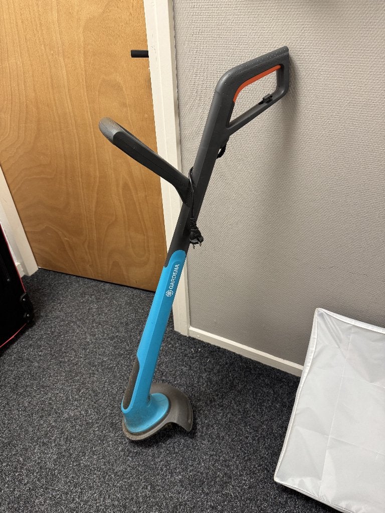 Gardena Elektrische Grastrimmer - Zo goed als nieuw, Ophalen, Zo goed als nieuw, 30 tot 50 cm, Elektrisch