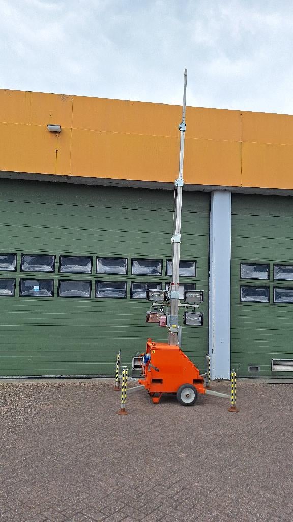Lichtmast 230V 4x400W HQI Towerlight, Linktower HQI, Ophalen, Gebruikt, Overige typen, Industriepark 2a 9351PA Leek
