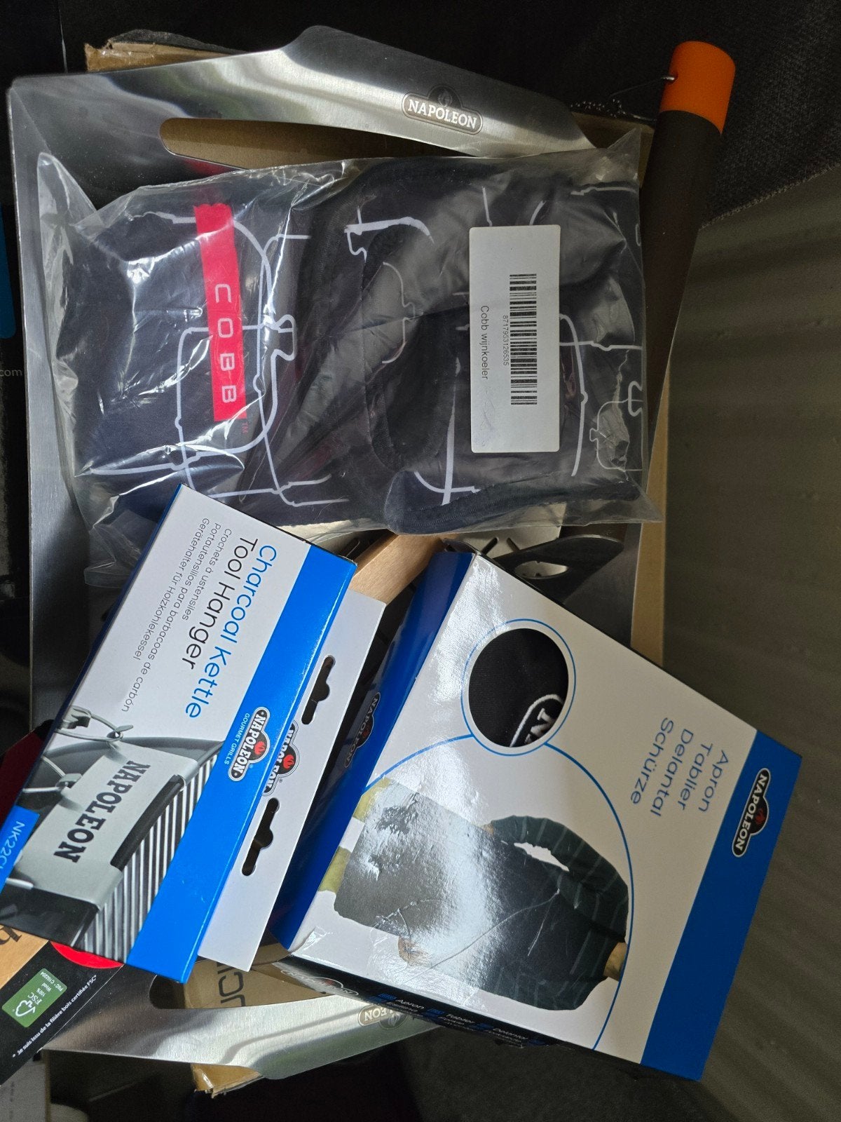 BBQ accessoires pakket – Napoleon / Cobb / lederen schort, Ophalen of Verzenden, Nieuw, Napoleon