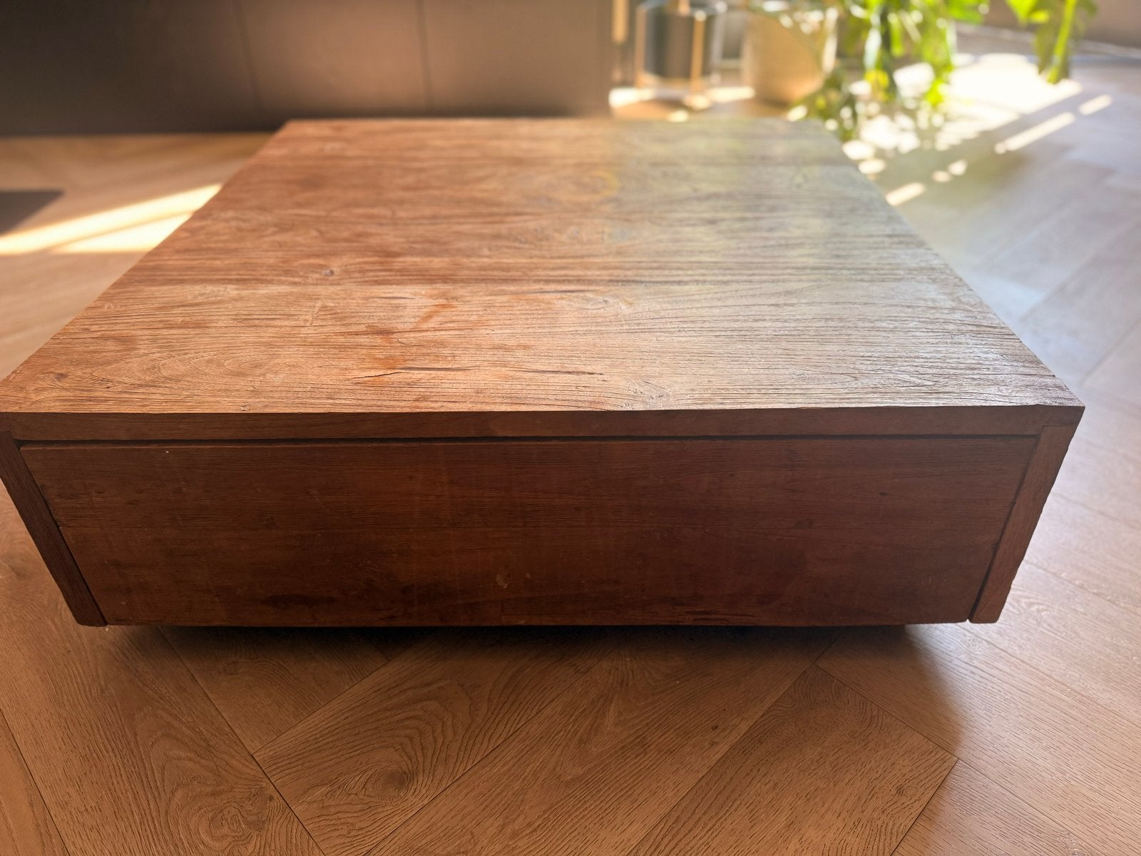 Teakhouten salontafel met twee lades, Huis en Inrichting, Tafels | Salontafels, Ophalen, Gebruikt, 50 tot 100 cm, 50 tot 100 cm
