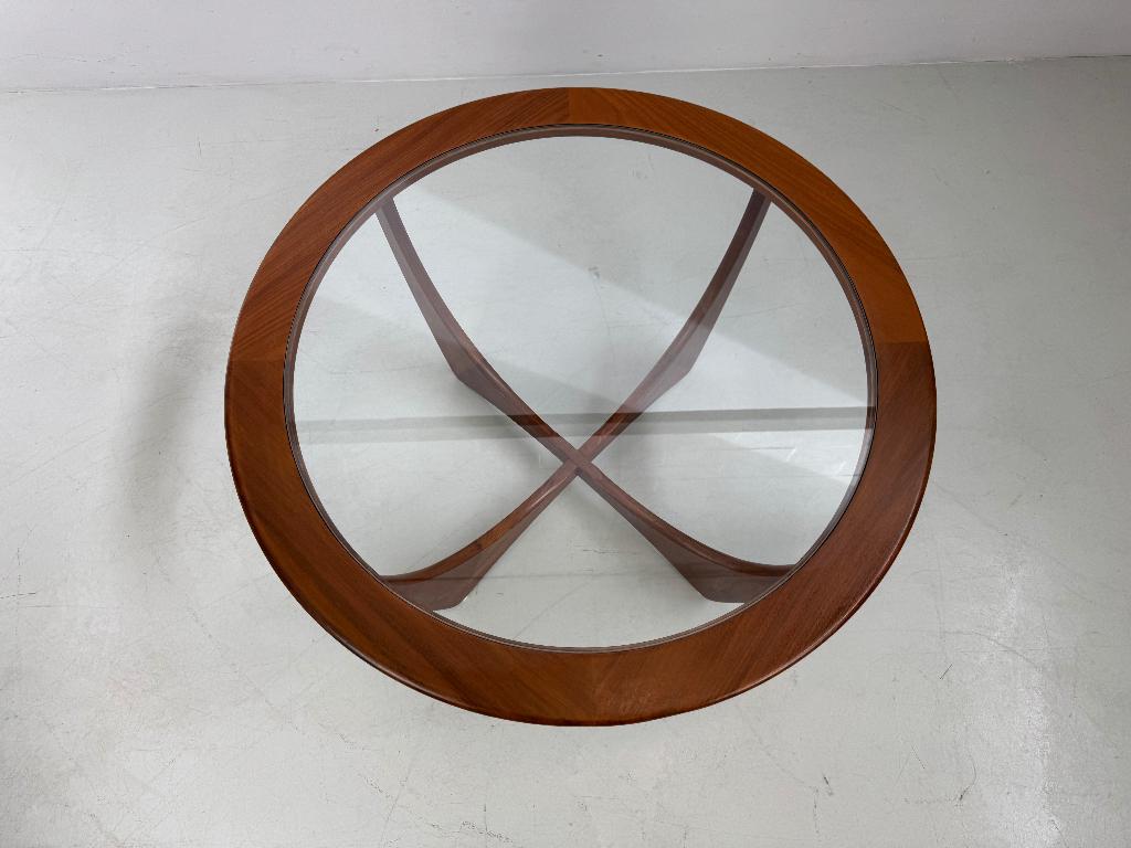 Vintage salontafel "Astro" G-Plan, Huis en Inrichting, Tafels | Salontafels, 100 tot 150 cm, Verzenden, Teakhout, 50 tot 100 cm