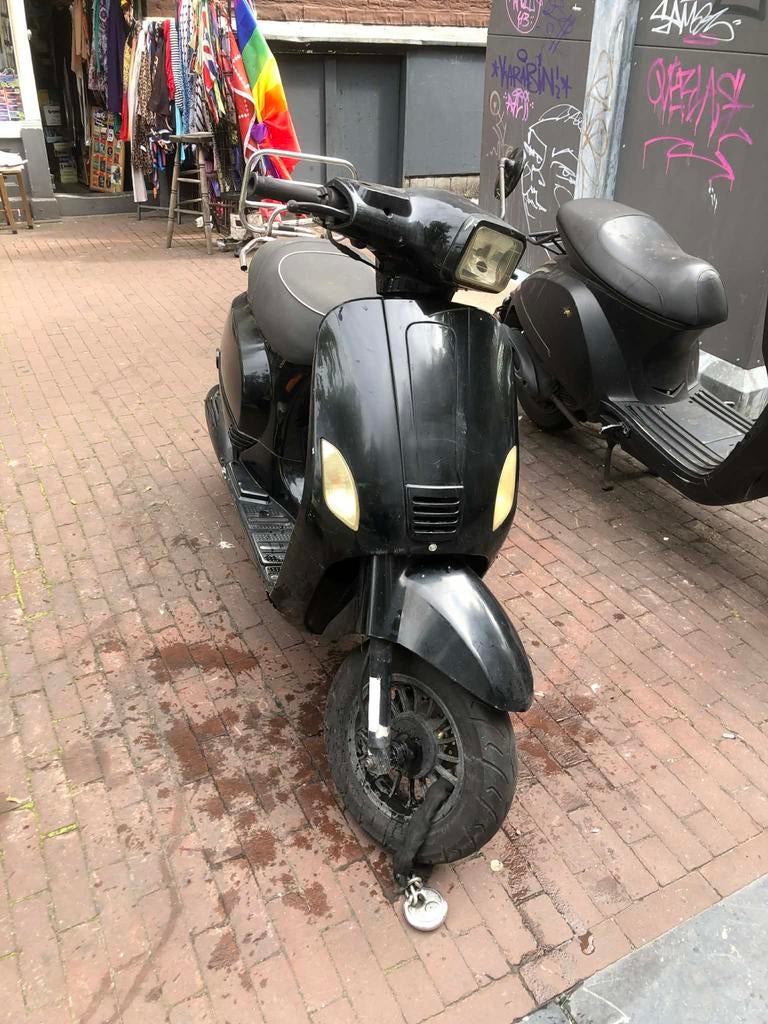Senzo scooter met kickstart, uitlaat moet vervangen worden, Ophalen, Gebruikt, Overige typen, Overige merken