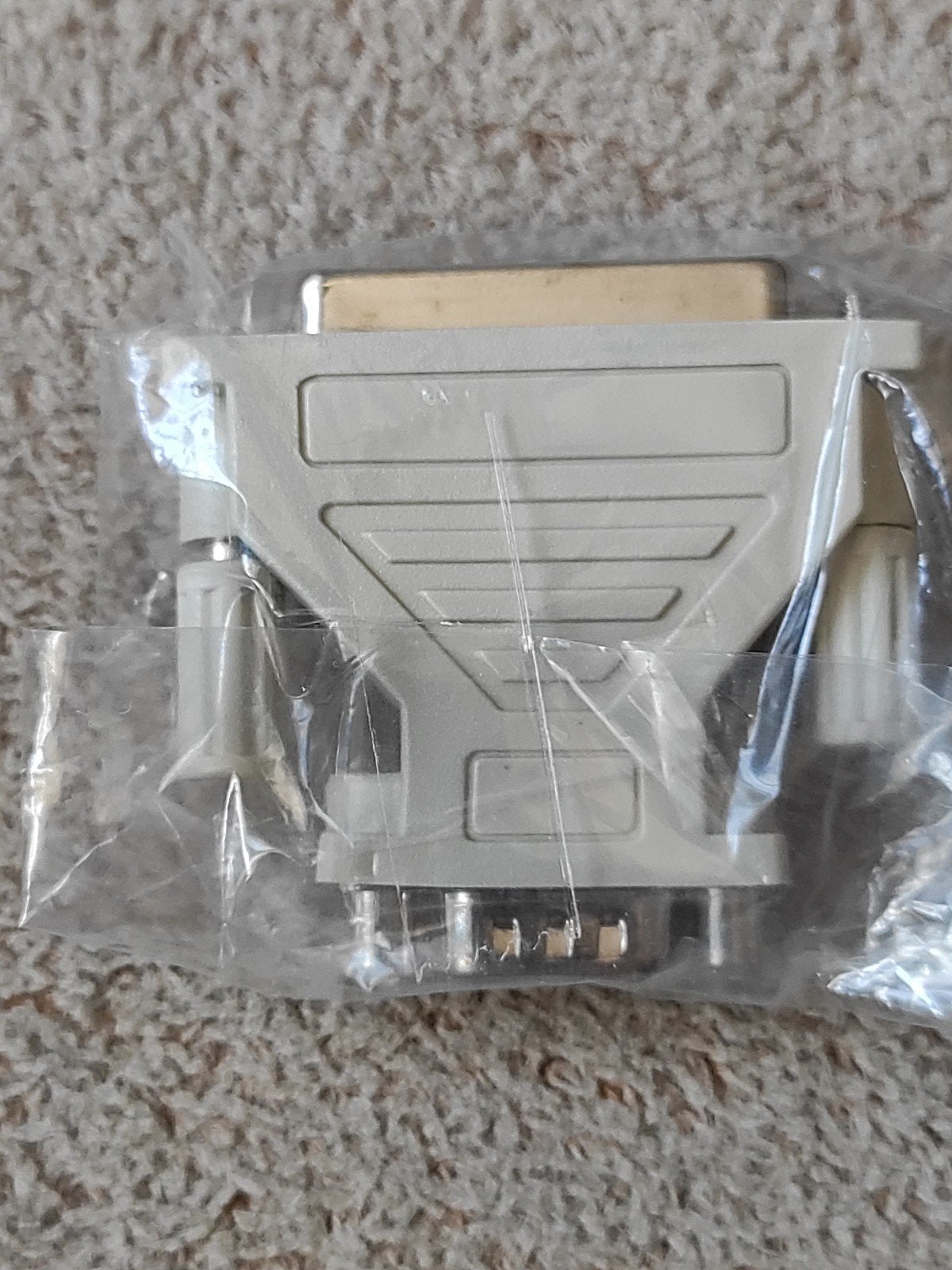 DVI naar VGA Adapter - Nieuw in verpakking, Ophalen of Verzenden, Nieuw, Minder dan 2 meter, Overige kabels