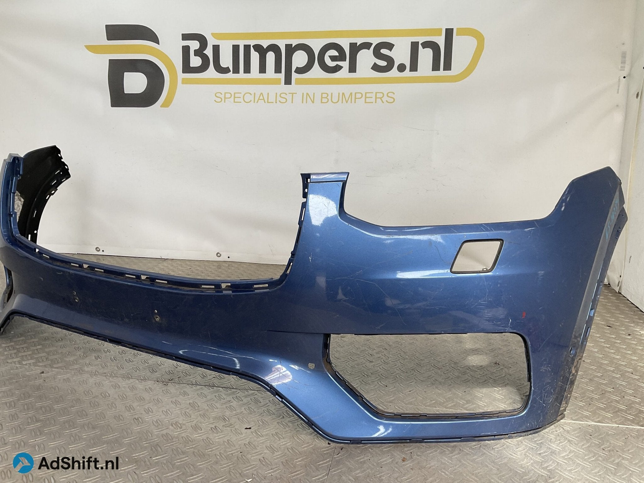 Bumper Volvo XC90 XC-90 16-19 31353362 Voorbumper E5-19284, Bumper