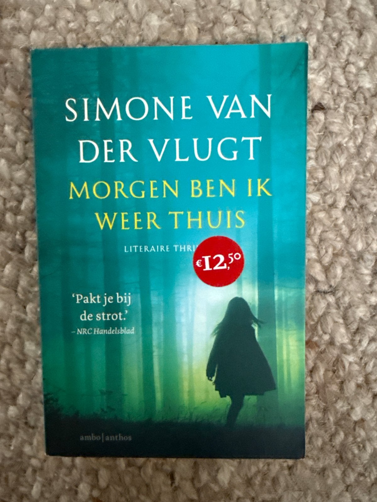 Simone van der Vlugt - Morgen ben ik weer thuis, Ophalen of Verzenden, Zo goed als nieuw, Nederland