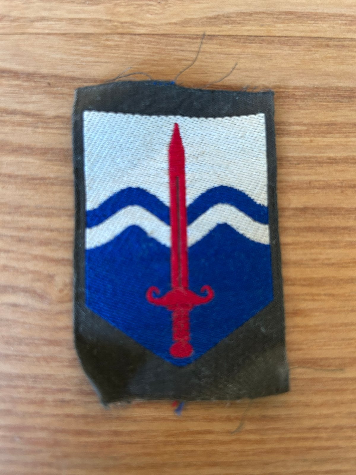 Stoffen mouwembleem Nationaal Territoriaal Commando, Ophalen of Verzenden, Landmacht, Nederland, Embleem of Badge