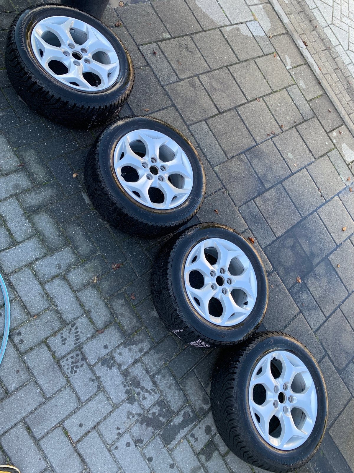 16 inch winterset velgen en banden ford, Ophalen, Gebruikt, Ford