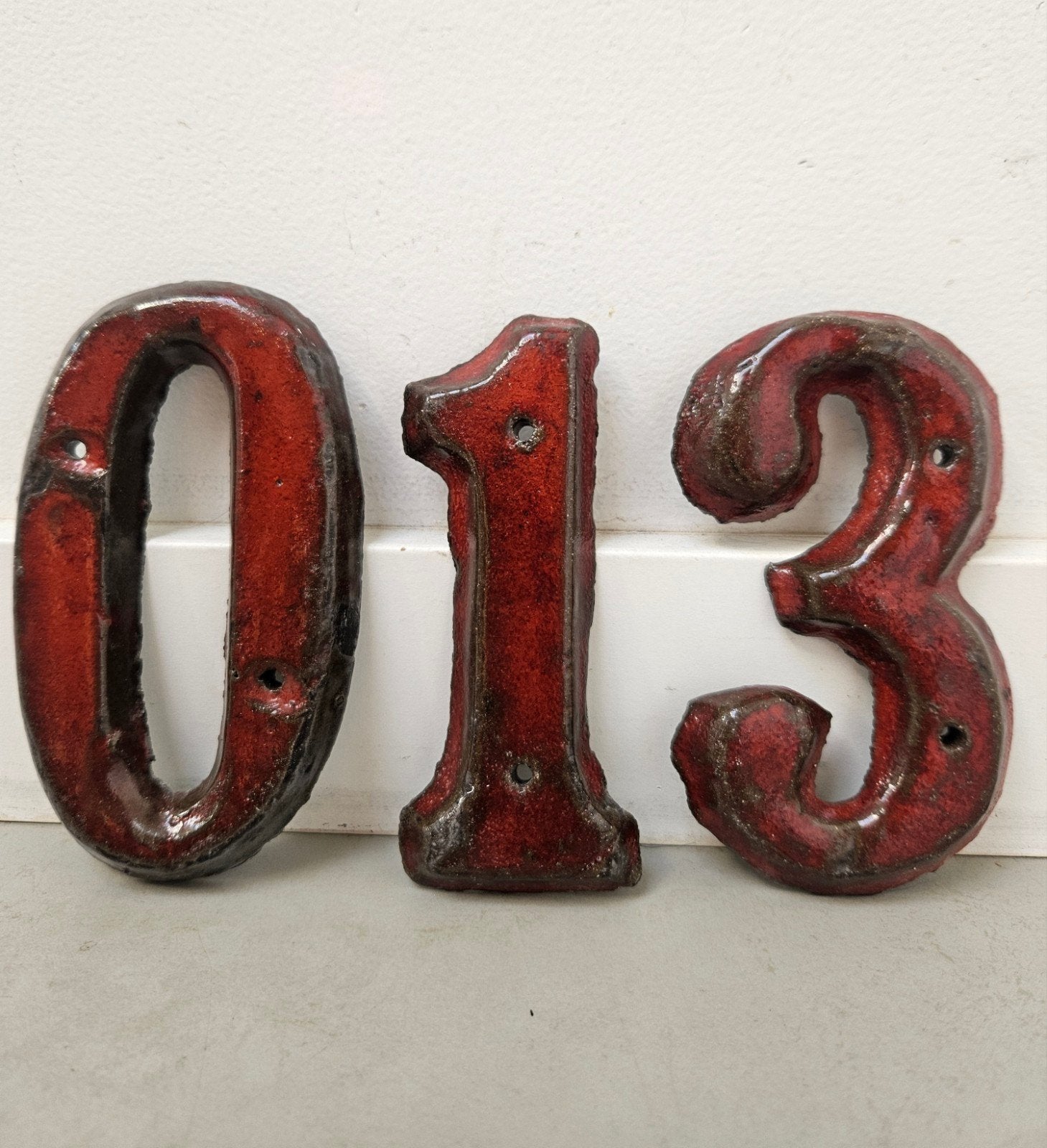 Set Vintage keramische huisnummers 013 Dieprood glazuur, Ophalen of Verzenden