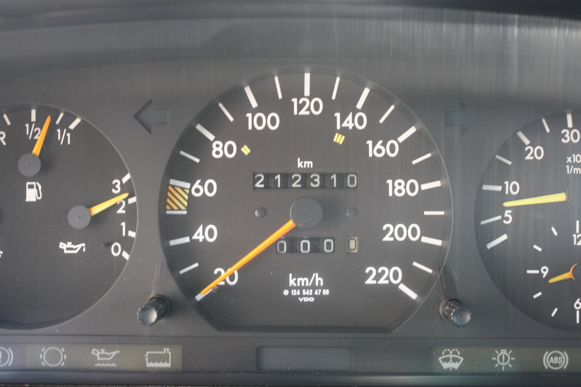 Mercedes-Benz 200-serie 300 D (bj 1985), foto 7