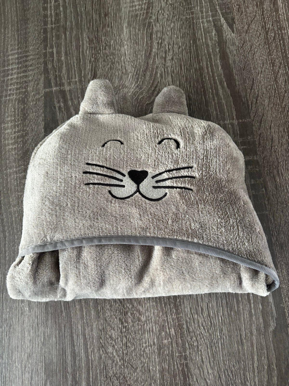 Schattige baby handdoek met capuchon - Kat design, Ophalen of Verzenden, Zo goed als nieuw