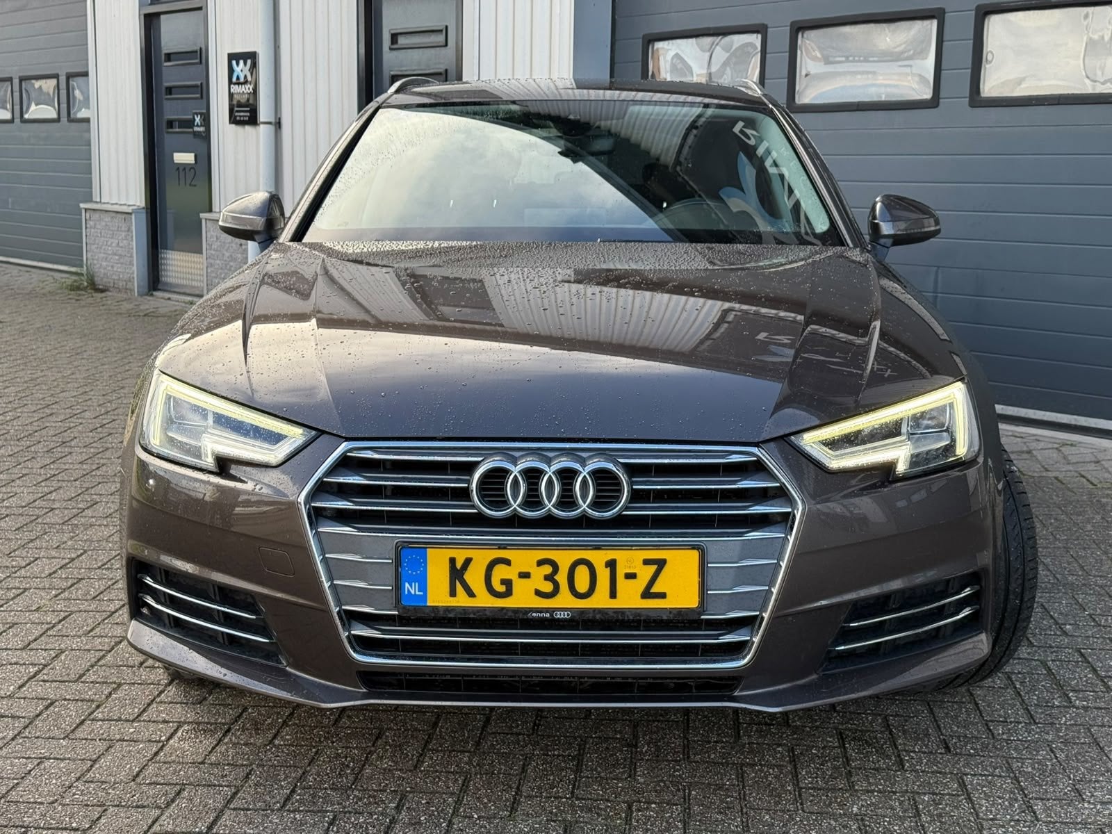 Audi A4