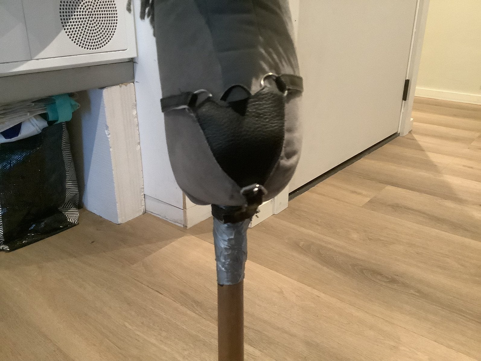 Borsttuig voor een hobby horse, Ophalen, Zo goed als nieuw, Wasrek