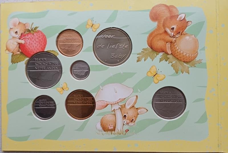 Baby-muntset bevat alle nederlandse munten uit 2000, Ophalen of Verzenden, Nederland, Munten