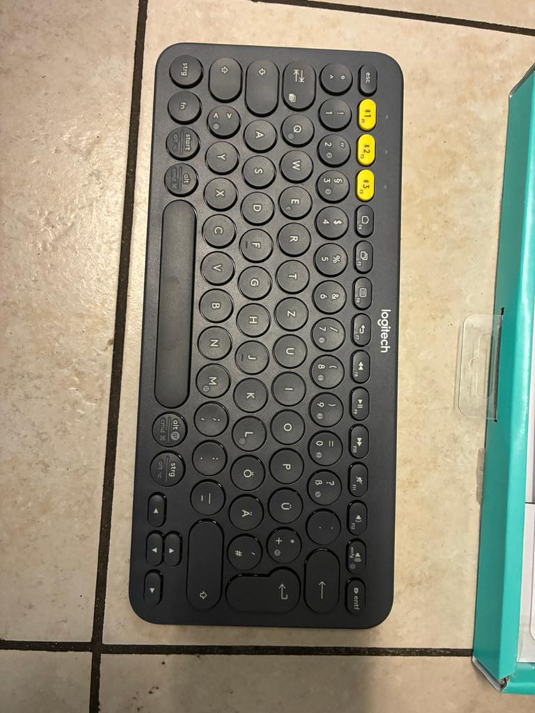 Nieuw Logitech K380 bluetooth toetsenbord duitse layout, Computers en Software, Toetsenborden, Multimediatoetsen, Logitech, Nieuw