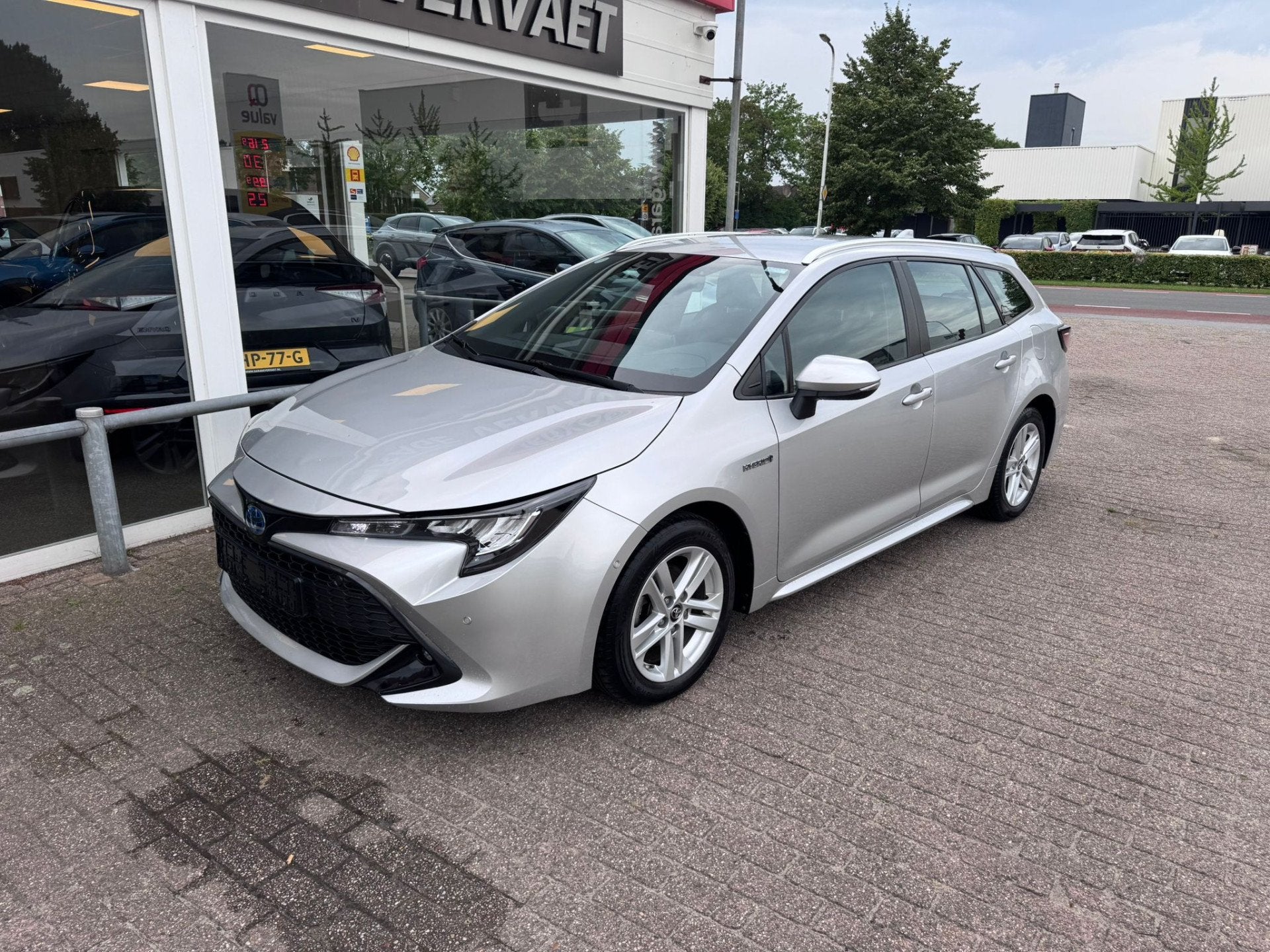 Toyota Corolla Touring Sports 1.8 Hybrid Dynamic, Auto's, 1345 kg, Gebruikt, 4 cilinders, 122 pk
