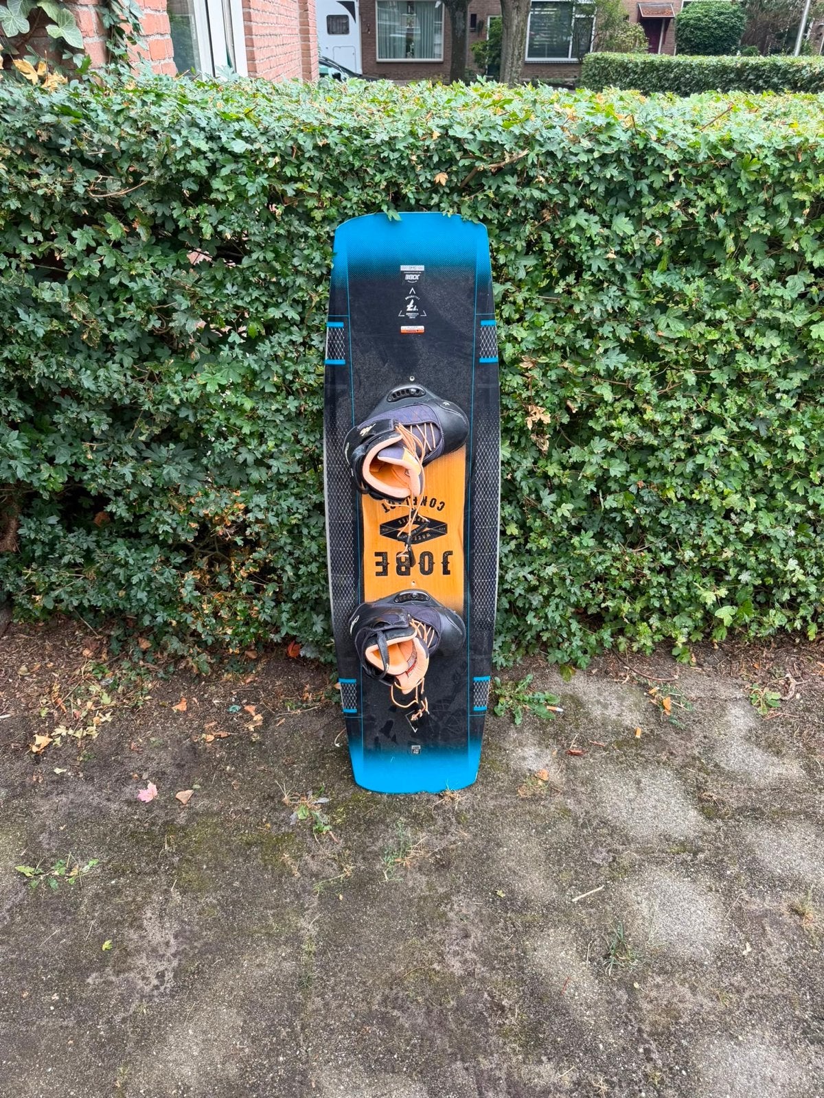 Jobe Conflict Wakeboard met bindingen (maat 36-37), Ophalen, Gebruikt, Board en Schoenen