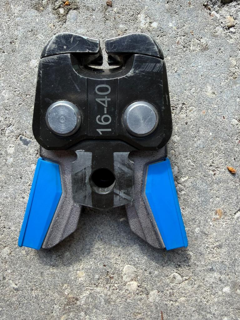 Persbek geberit flowfit 16-40 type 2, Ophalen, Zo goed als nieuw